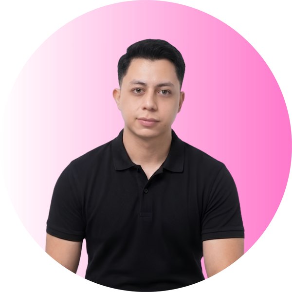 Fernando, Social Media Assistant at Scissorzz